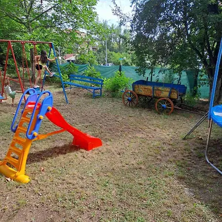 почивна база верея Къмпинг Бяла